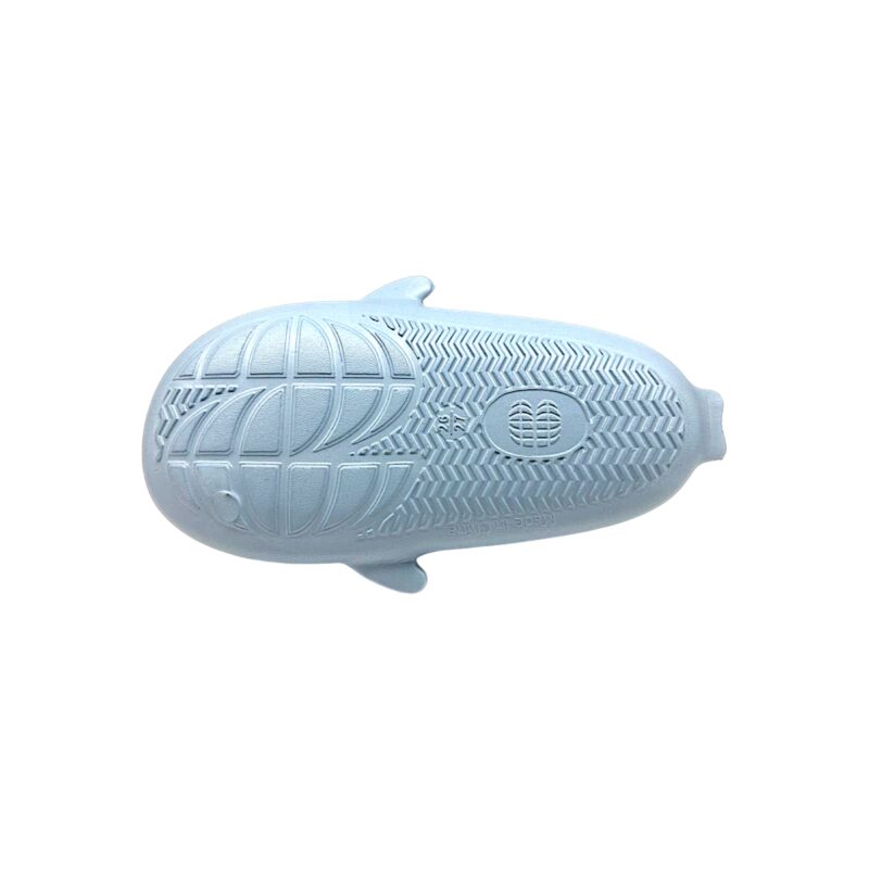 Ciabatta in gomma azzurro cielo per bambino a forma di squalo con fascia posteriore - Jomix Shoes 4 Ciabatta in gomma azzurro cielo per bambino tipo crocs a forma di squalo con fascia posteriore - Jomix Shoes