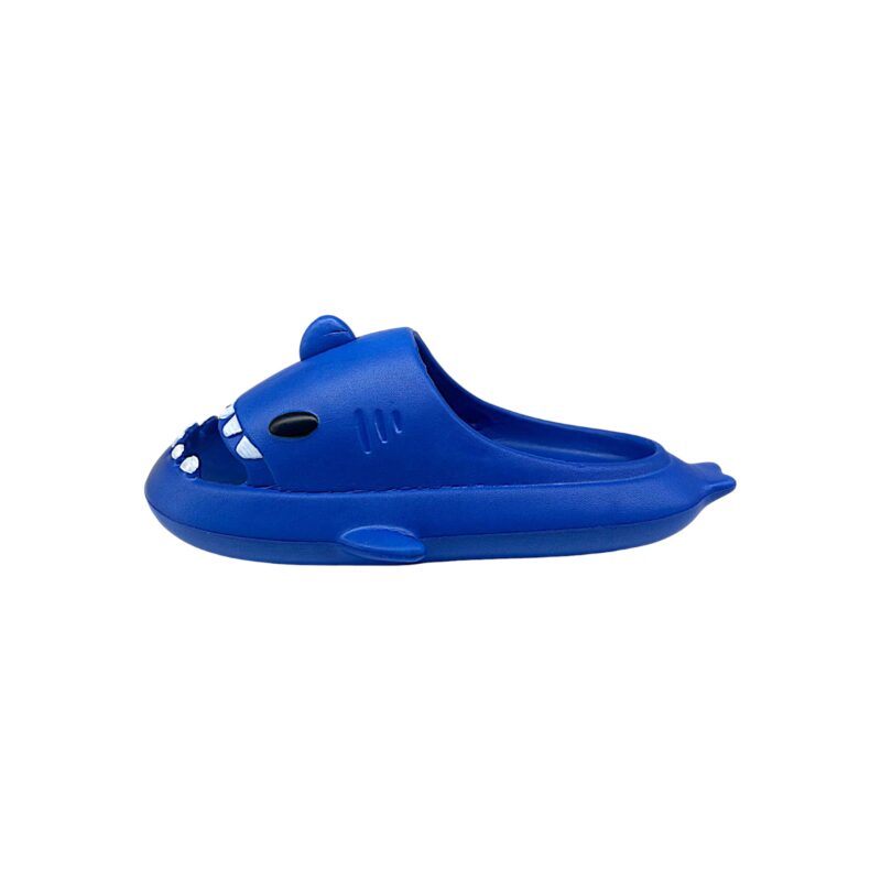 Ciabatta in gomma blu per bambino a forma di squalo senza chiusura - Jomix Shoes 2 Ciabatta in gomma blu per bambino a forma di squalo senza chiusura - Jomix Shoes