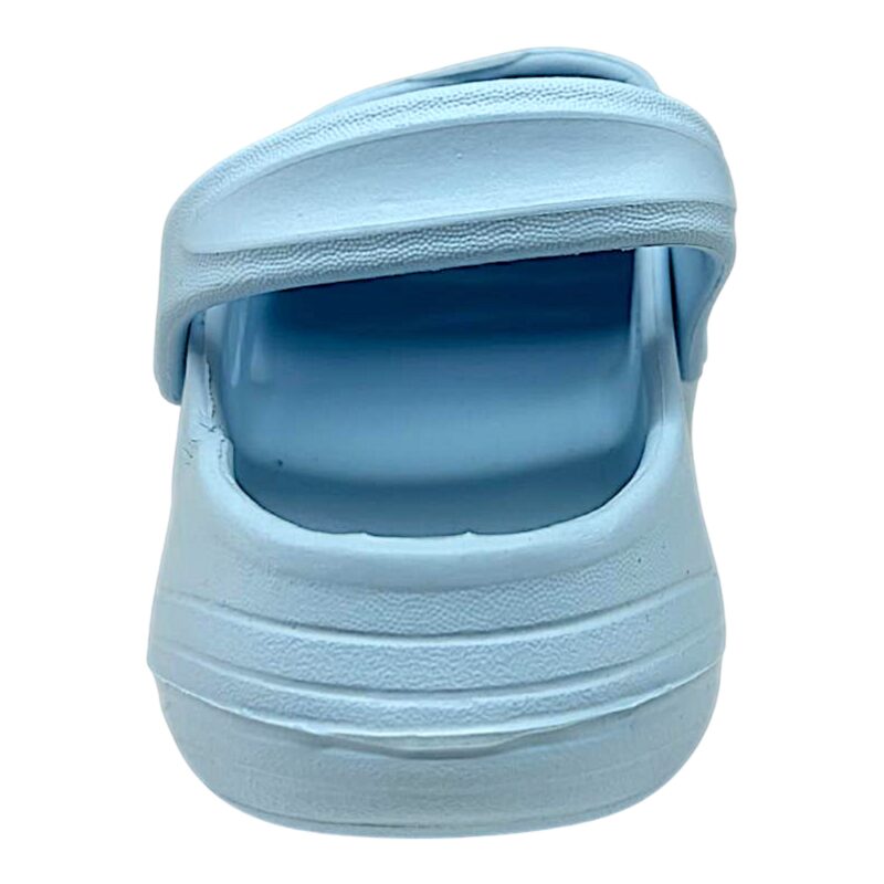 Ciabatta in gomma celeste per bambino tipo crocs con leone, nuvolette e fascia posteriore - Jomix Shoes 3 Ciabatta in gomma celeste per bambino tipo crocs con leone, nuvolette e fascia posteriore - Jomix Shoes