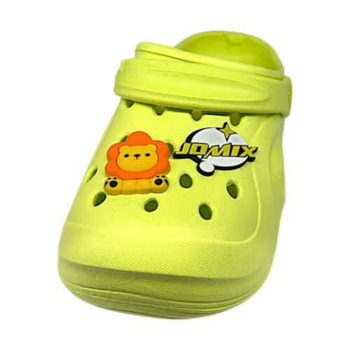 Ciabatta in gomma verde per bambino tipo crocs con leone, logo decorativo e fascia posteriore - Jomix Shoes 3 Ciabatta in gomma verde per bambino tipo crocs con leone, logo decorativo e fascia posteriore - Jomix Shoes