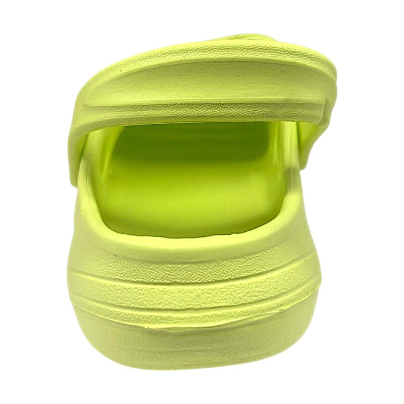 Ciabatta in gomma verde per bambino tipo crocs con leone, logo decorativo e fascia posteriore - Jomix Shoes 3 Ciabatta in gomma verde per bambino tipo crocs con leone, logo decorativo e fascia posteriore - Jomix Shoes