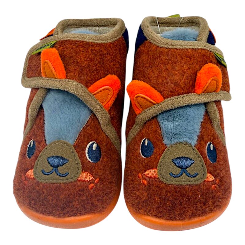 Pantofole invernali primi passi marroni per bambino con orsetto, dettagli blu-arancione-celesti e chiusura a strappo - Biomecanics 4 Pantofole invernali primi passi marroni per bambino con orsetto, dettagli blu-arancione-celesti e chiusura a strappo - Biomecanics