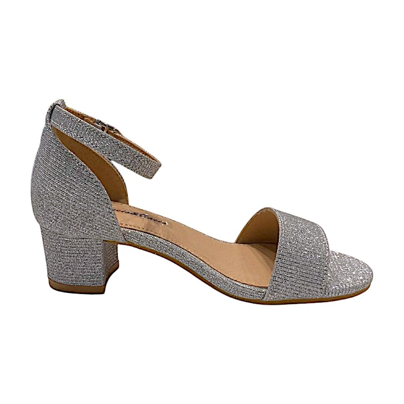 Sandalo argento glitter con tacco e fibbia – BACIO & BACIO 2 Sandalo argento glitter con tacco e fibbia – BACIO & BACIO