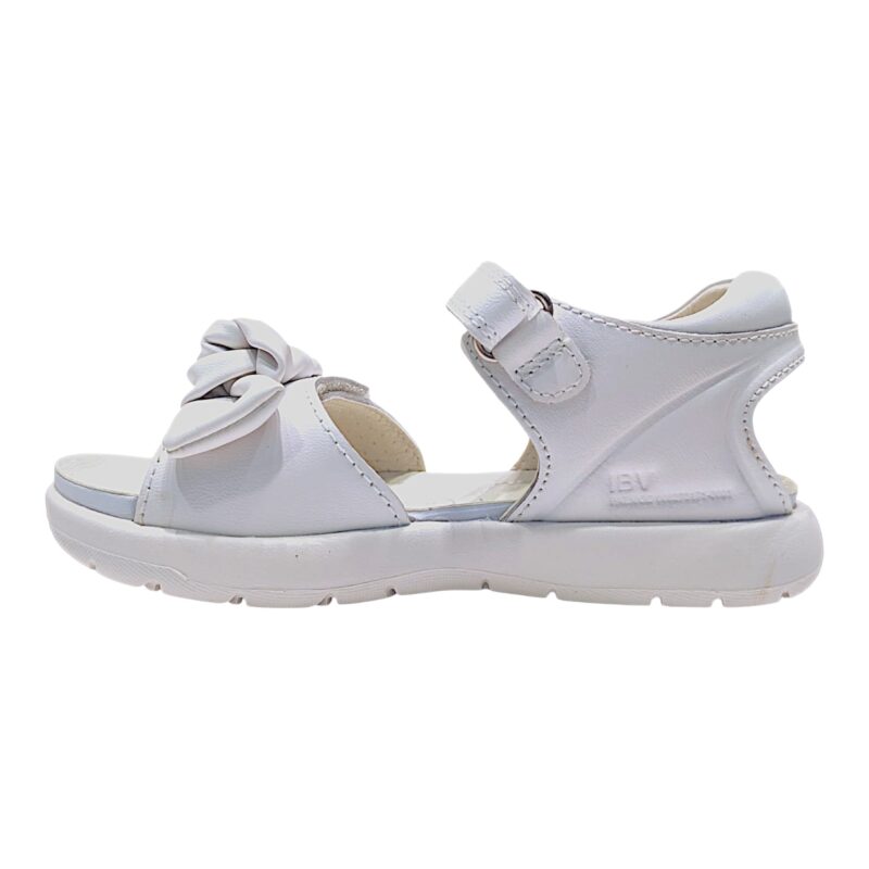 Sandalo bianco per bambina con fiocco su fascia, strappo frontale e alla caviglia – Biomecanics 3 Sandalo bianco per bambina con fiocco sulla fascia a strappo e strappo sulla caviglia – Biomecanics