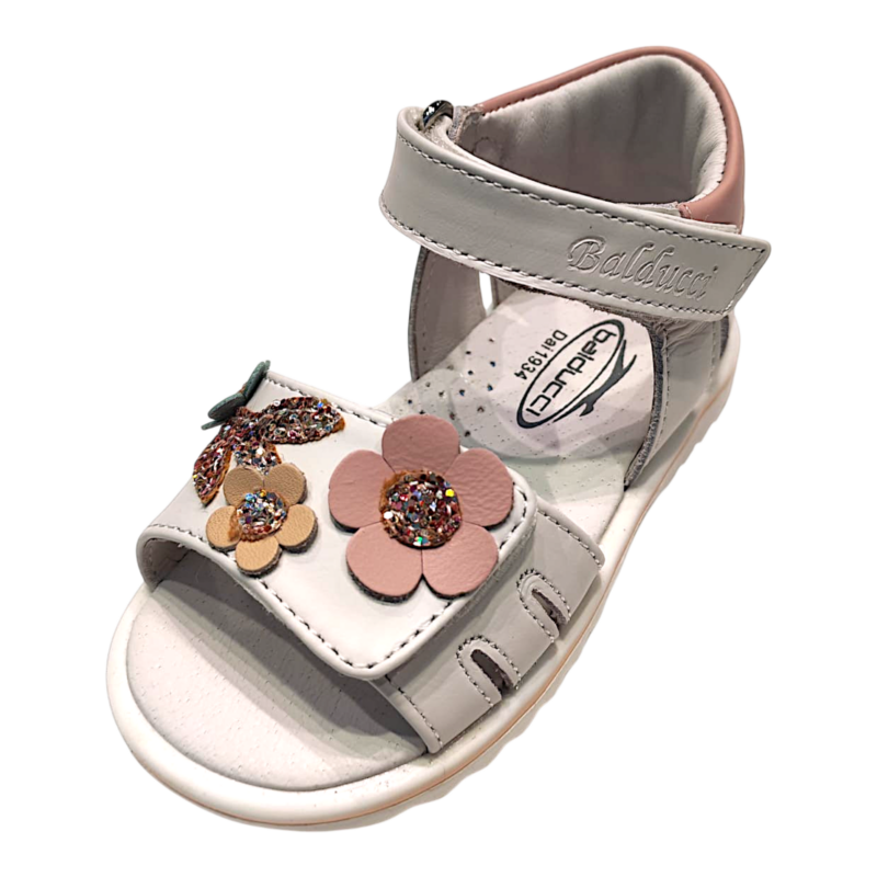 Sandalo bianco-rosa primi passi per bambina con fiori su fascia frontale e apertura a strappo – Balducci 1 Sandalo bianco-rosa primi passi per bambina con fiori sulla fascia frontale e apertura a strappo – Balducci