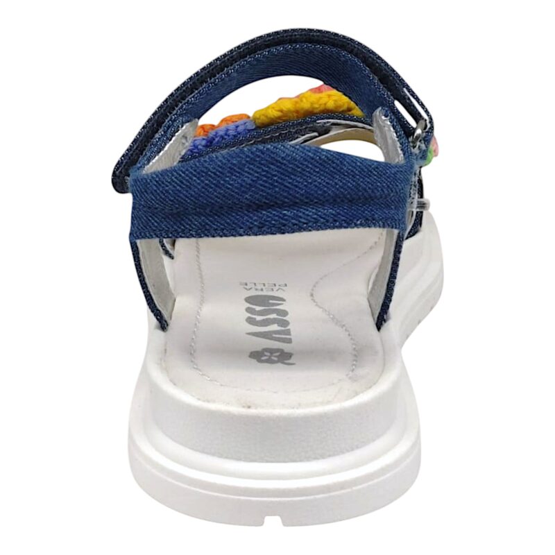 Sandalo jeans con strappo, fascia a strappo decorata e fiori uncinetto multicolor - Asso