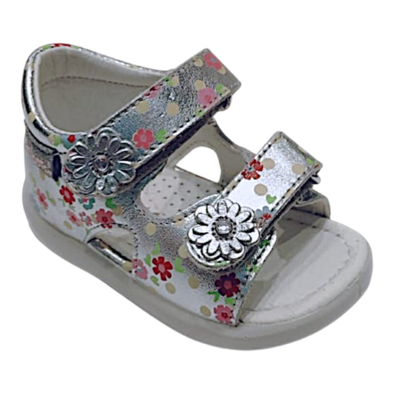 Sandalo per bambina Namib argento con fiori multicolor e doppio strappo – Falcotto 1 Sandalo per bambina Namib argento con fiori multicolor e doppio strappo – Falcotto