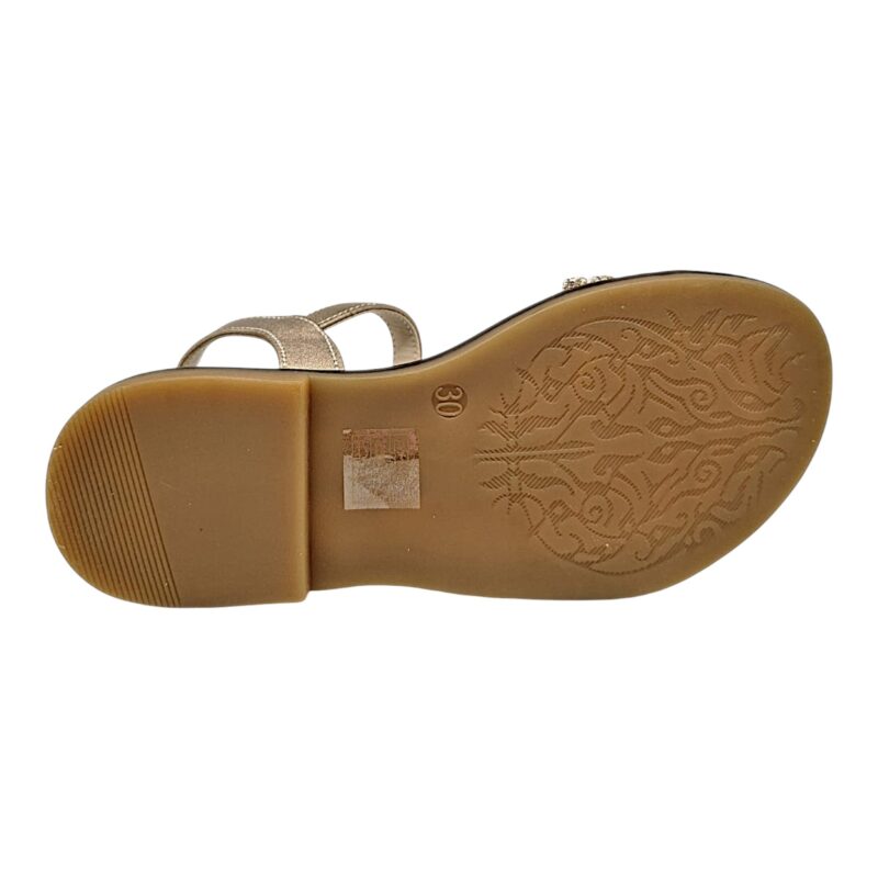 Sandalo suola bassa per bambina oro-rosa con strass e fibbia – Asso 5 Sandalo suola bassa per bambina oro-rosa con strass e fibbia – Asso