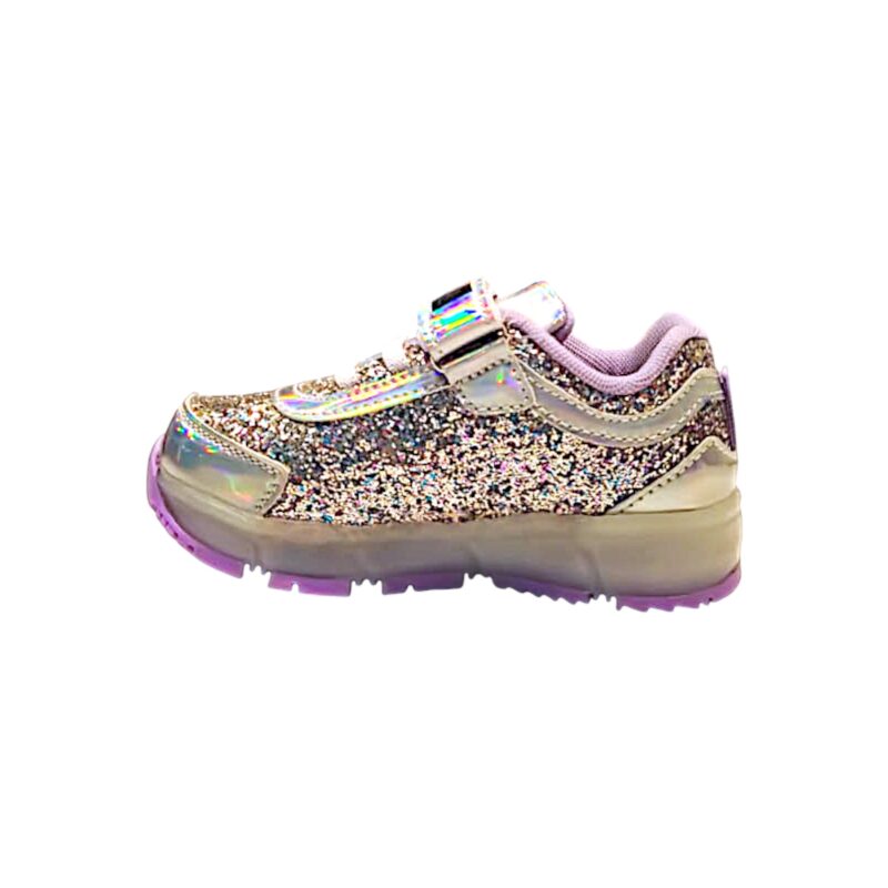 Scarpa ginnica sneaker argento per bambina Rainbow High Running Gel con luci, strappo e lacci elastici – Easy Shoes 3 Scarpa ginnica sneakers argento per bambina Rainbow High Running Gel con luci, strappo e lacci elastici – Easy Shoes