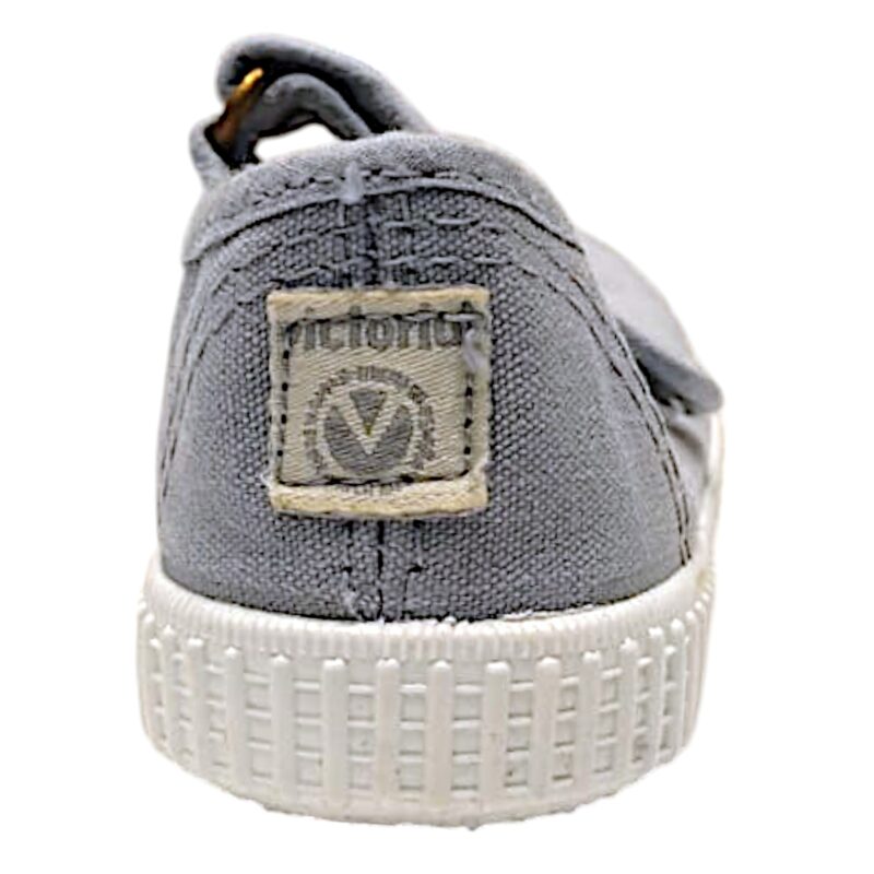 Scarpa ballerina in cotone azzurro nube per bambina con chiusura a strappo – Victoria 4 Scarpa in cotone azzurro nube modello ballerina per bambina con chiusura a strappo – Victoria
