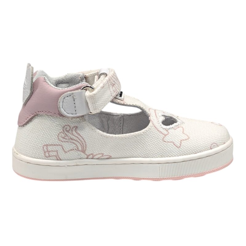 Scarpa per bambina con occhietti in tessuto biancorosa e disegno cavallo - Balducci