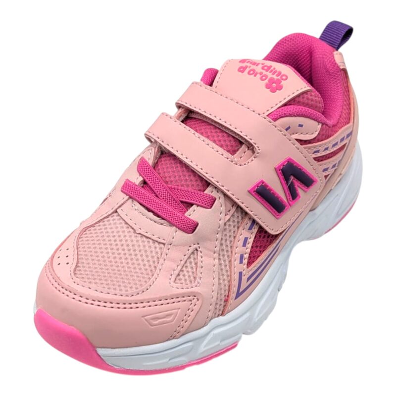 Scarpa sportiva rosa-fucsia-lilla per bambina con strappo e lacci elastici – Giardino d'Oro 1 Scarpa sportiva per bambina rosa, fucsia e lilla con strappo e lacci elastici – Giardino d'Oro