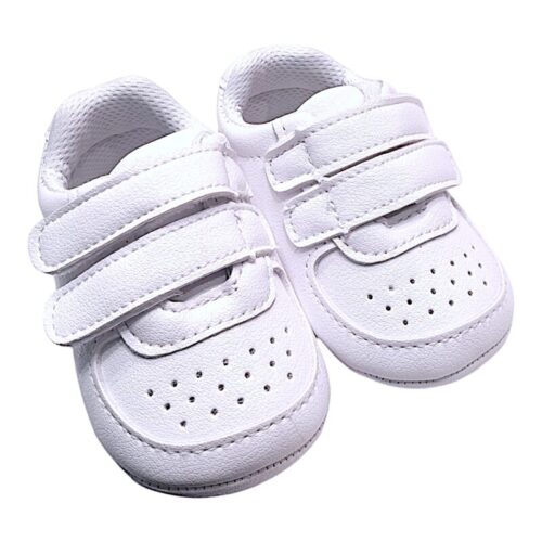 Scarpetta da culla baby bianca con strappi per bambino – BACIO & BACIO