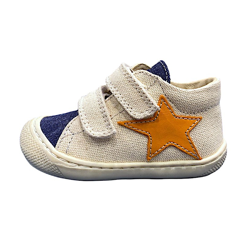 Scarpe sneakers cocoon canvas in tessuto panna e celeste per bambino con stella arancio e due strappi - Naturino 3 Scarpine sneakers cocoon canvas in tessuto panna e celeste per bambino con stella arancio e due strappi - Naturino