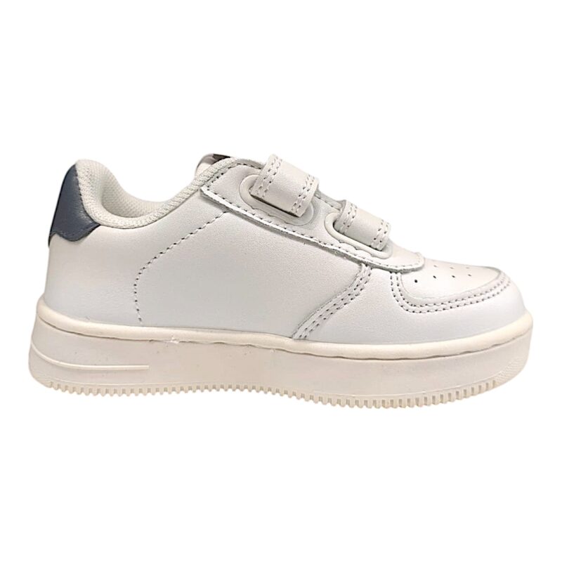 Sneaker bianca in similpelle per bambino e bambina con inserto verde jade e doppio strappo – Victoria 2 Sneaker bianca in similpelle per bambino e bambina con inserto verde jade e doppio strappo – Victoria
