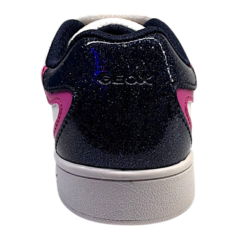 Sneakers Eclyper bianche-blu per bambina-ragazza con inserto fucsia glitterato, strappo e lacci elastici - Geox 4 Sneakers Eclyper bianche per bambina con dettagli e interno blu, inserti fucsia glitterati, strappo e lacci elastici - Geox