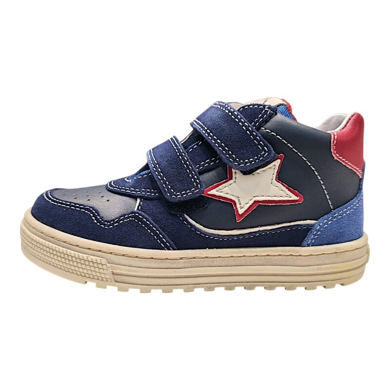 Sneakers blu per bambino con suola bianca, stella laterale bianca e doppio strappo - Naturino 3 Sneakers blu per bambino con suola bianca, stella laterale bianca e doppio strappo - Naturino