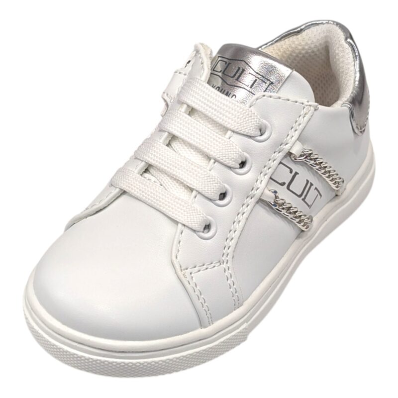 Sneakers per bambina in similpelle butter bianco con fasce silver, lacci e cerniera - Cult