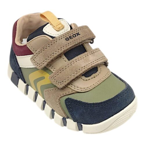 Sneakers primi passi bambino blu navy e verde pistacchio con strappi – Geox 2 Sneakers primi passi bambino blu e verde pistacchio con strappi – Geox