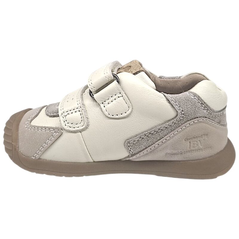Sneakers primi passi bianco-beige-grigio per bambino con doppio strappo a velcro - Biomecanics 3 Sneakers primi passi bianco-beige-grigio per bambino con doppio strappo a velcro - Biomecanics
