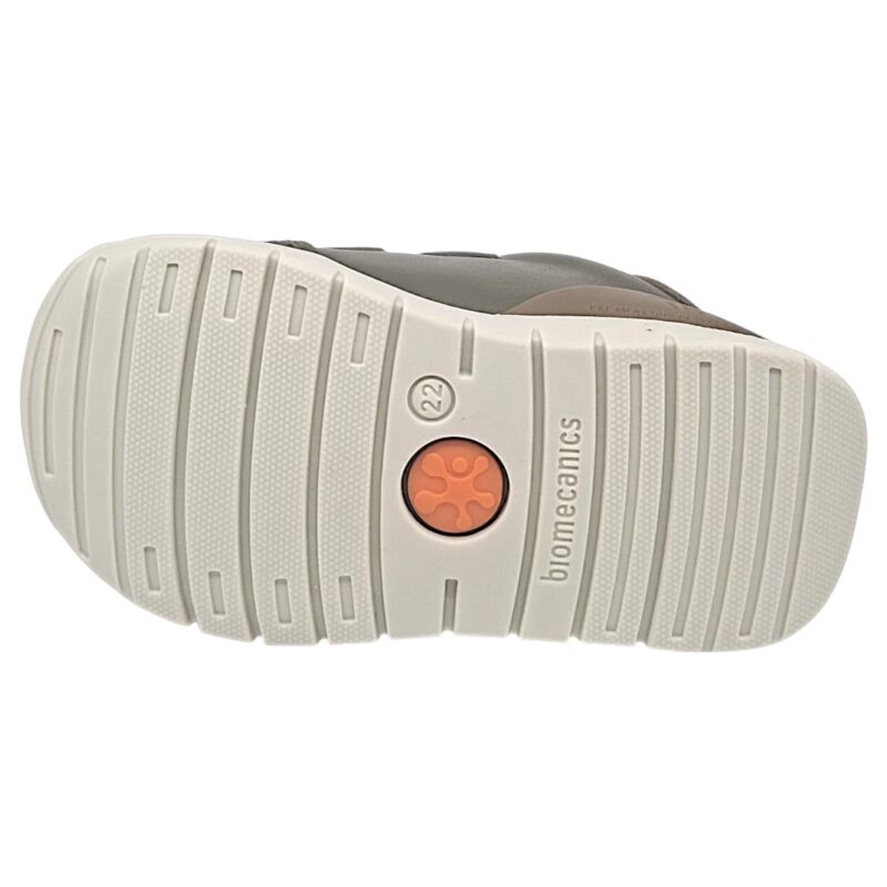 Sneakers primi passi verde militare per bambino con strisce laterali beige-grigio-ocra e due strappi - Biomecanics 5 Sneakers primi passi verde militare per bambino con strisce laterali beige-grigio-ocra e due strappi - Biomecanics