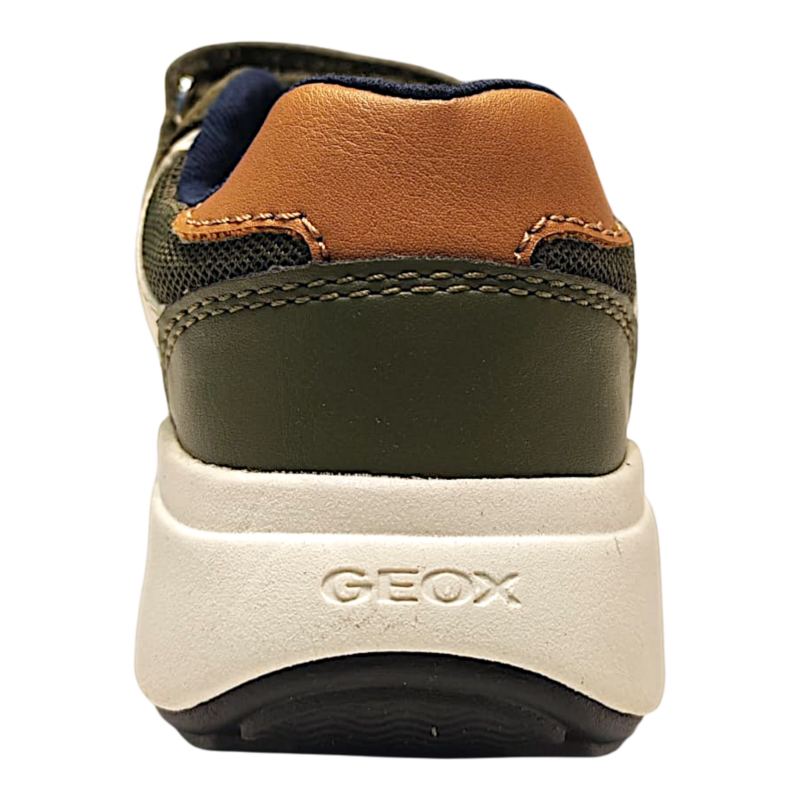 Sneakers sportiva per bambino primi passi in pelle scamosciata verde salvia-cognac e doppio strappo - Geox 4 Sneakers sportiva per bambino primi passi in pelle scamosciata verde salvia-cognac e doppio strappo - Geox