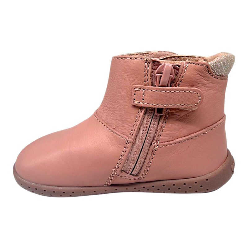 Stivaletti rosa barefoot alla caviglia in pelle per bambina con orsetto, cerniera e strappo - Garvalín 3 Stivaletti rosa barefoot alla caviglia in pelle per bambina con orsetto, cerniera e strappo - Garvalín