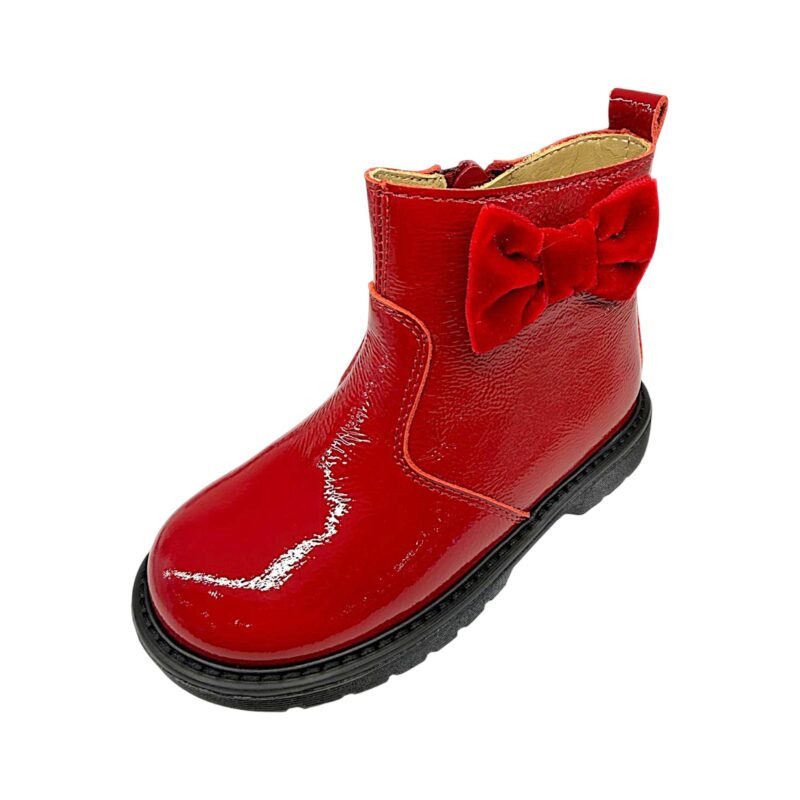 Stivaletto, anfibio rosso per bambina in pelle naplak verniciata con fiocco in velluto, lacci e zip laterale - Rossano 1 Stivaletto, anfibio rosso per bambina in pelle naplak verniciata con fiocco in velluto, lacci e zip laterale - Rossano