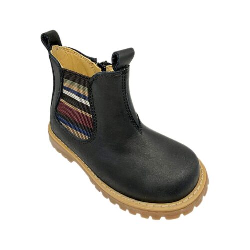 Stivaletto nero unisex stile country in pelle con elastico a righe multicolor e zip laterale - Rossano 1 Stivaletto country nero in pelle con elastico a righe multicolor e zip laterale - Rossano
