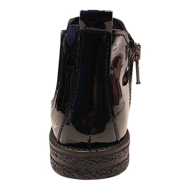 Stivaletto nero lucido per bambina con elastico laterale e cerniera lampo - Primigi 4 Stivaletto nero lucido per bambina con elastico laterale e cerniera - Primigi